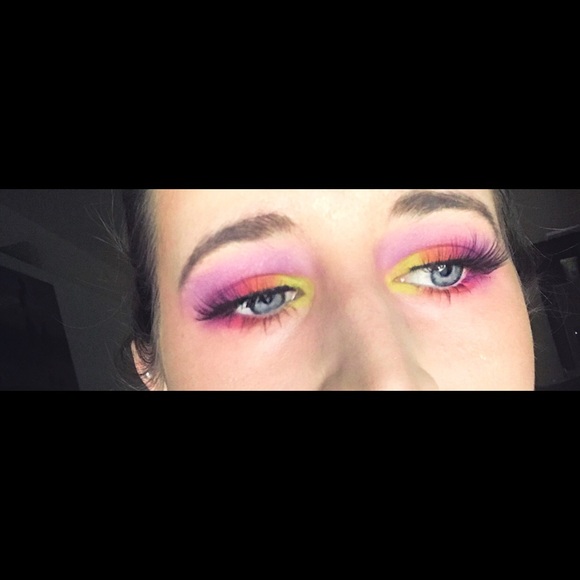 Meet your Posher, Samantha - Picture 1 of 1